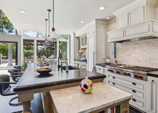 Property at 4961 Concannon Ct, San Diego, CA 92130, 4 beds, 3.5 baths