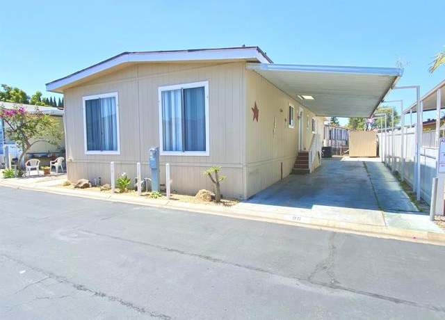 Property at 4660 N River #96, Oceanside, CA 92057, 3 beds, 2 baths