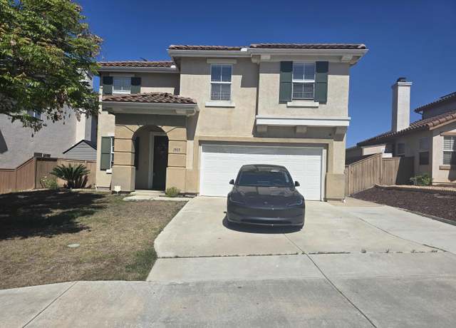 Property at 1505 Robles Dr, Chula Vista, CA 91911, 4 beds, 2.5 baths