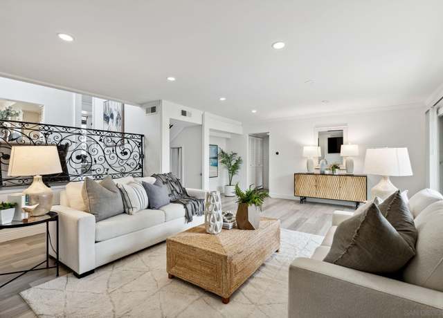 Property at 5455 Caminito Herminia, La Jolla, CA 92037, 3 beds, 3 baths