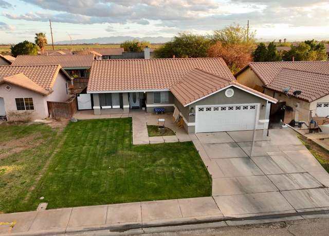 Property at 1340 Garfield St, Calexico, CA 92231, 4 beds, 2 baths