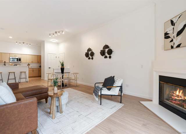 Property at 12364 Carmel Country Rd #306, San Diego, CA 92130, 1 bed, 1 bath