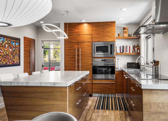 Property at 3740 Park Blvd #210, San Diego, CA 92103, 1 bed, 1.5 baths