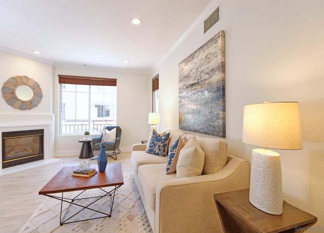 Property at 12376 Carmel Country Rd #204, San Diego, CA 92130, 1 bed, 1 bath
