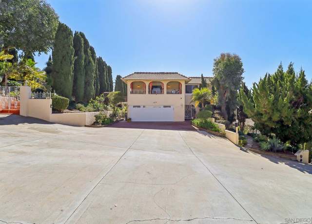 Property at 4770 Jellett St, San Diego, CA 92110, 7 beds, 3.5 baths