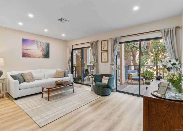 Property at 2383 Altisma Way Unit B, Carlsbad, CA 92009, 2 beds, 2.5 baths