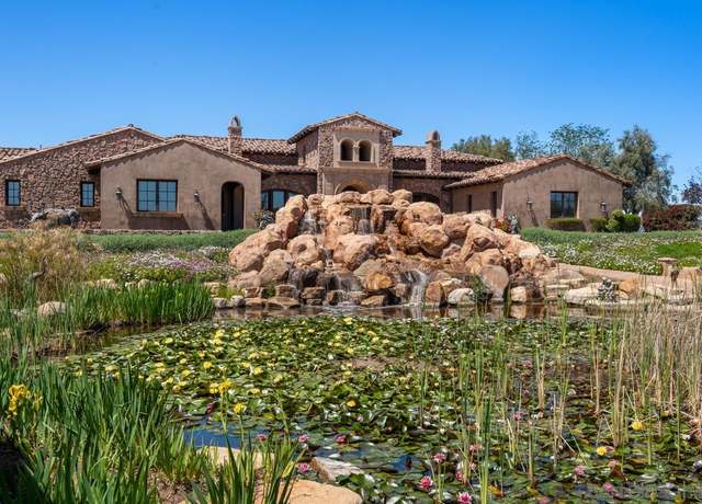 Property at 19612 Rangeland Rd, Ramona, CA 92065, 5 beds, 5.5 baths
