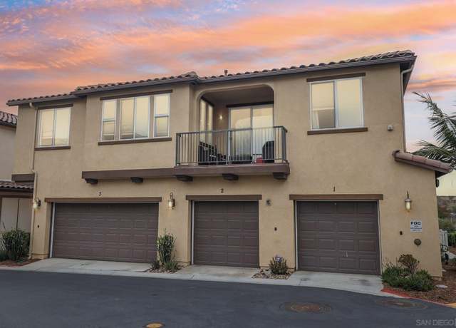 Property at 1709 Santa Carolina #2, Chula Vista, CA 91913, 3 beds, 2.5 baths