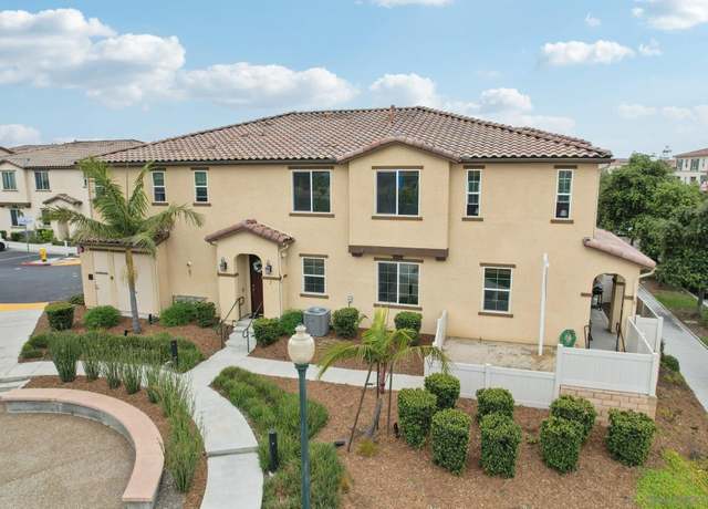 Property at 1709 Santa Carolina Ave #2, Chula Vista, CA 91913, 3 beds, 2.5 baths