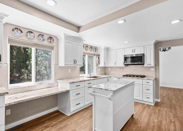 Property at 8885 Burkshire Pl, Lakeside, CA 92040, 4 beds, 2.5 baths