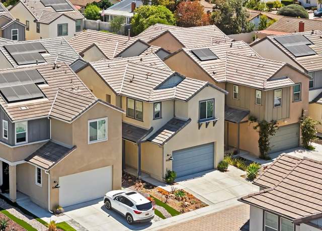 Property at 1962 Julie Dawn Pl, Escondido, CA 92026, 3 beds, 2.5 baths