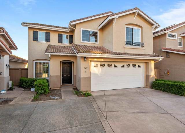 Property at 169 River Rock Ct, Santee, CA 92071, 4 beds, 2.5 baths