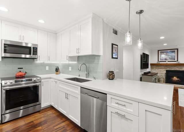 Property at 750 State St #124, San Diego, CA 92101, 3 beds, 2 baths