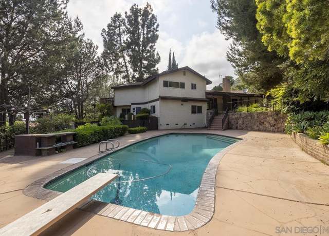 Property at 10167 Grandview Dr, La Mesa, CA 91941, 5 beds, 4 baths