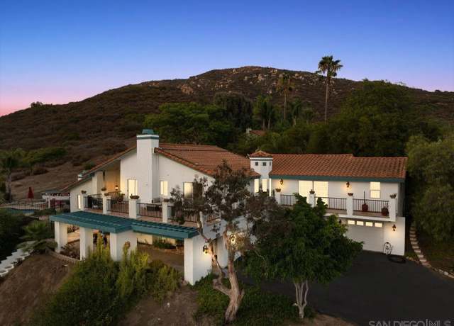 Property at 26036-38 Kaywood Ter, Escondido, CA 92026, 5 beds, 5.5 baths