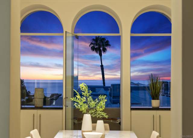 Property at 1229 Roslyn Ln, La Jolla, CA 92037, 3 beds, 3.5 baths