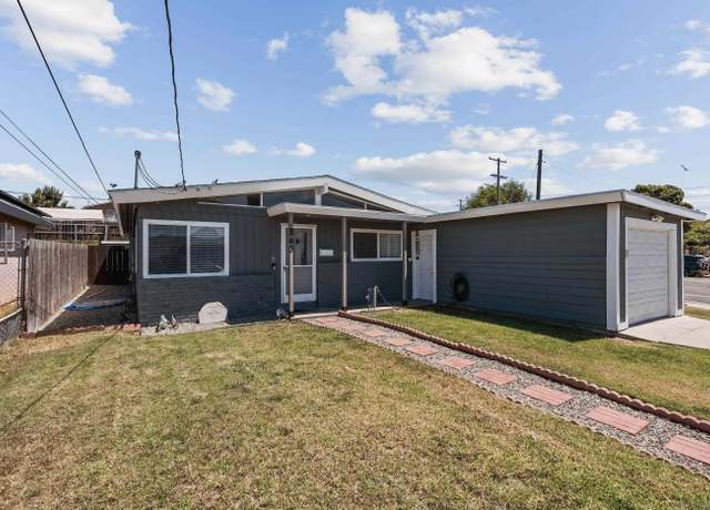 Property at 863 Ginna Pl, San Diego, CA 92114, 3 beds, 2 baths