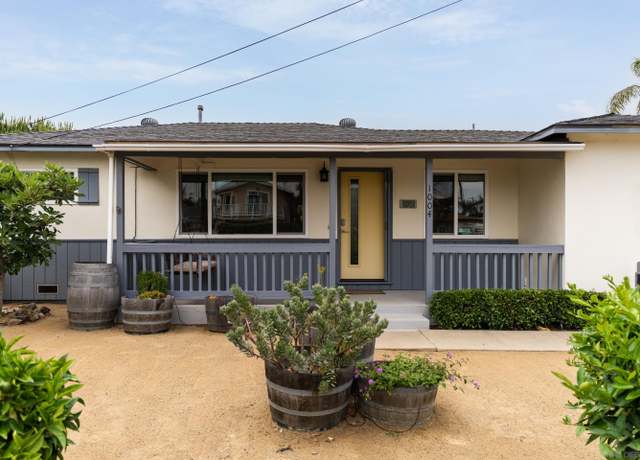 Property at 1004 California St, Oceanside, CA 92054, 3 beds, 1.5 baths