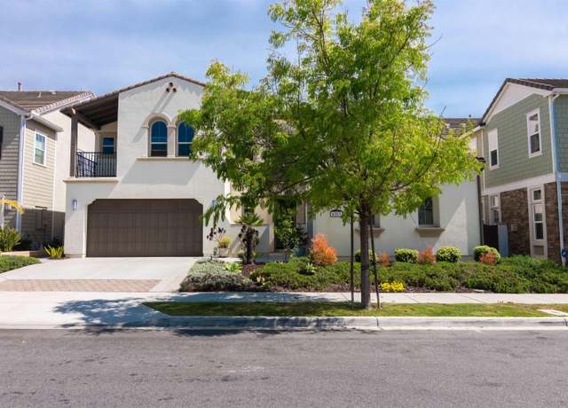 Property at 6263 Sagebrush Bend Way, San Diego, CA 92130, 5 beds, 4.5 baths
