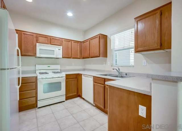 Property at 26374 Arboretum Way #3104, Murrieta, CA 92563, 2 beds, 2 baths
