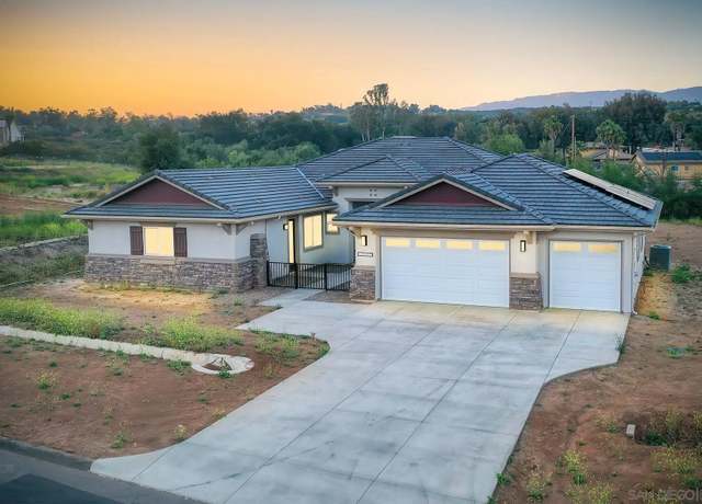 Property at 29527 Viking View Ln, Valley Center, CA 92082, 4 beds, 3.5 baths