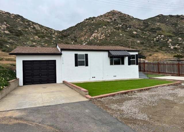 Property at 13510 Willow, Lakeside, CA 92040, 2 beds, 1 bath