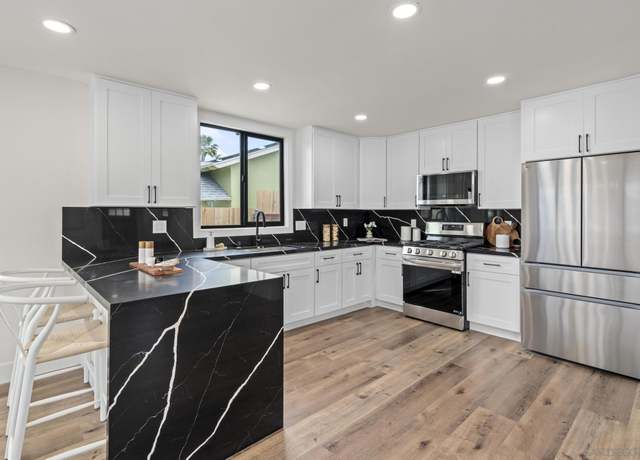 Property at 3305 Carolyn Cir, Oceanside, CA 92054, 3 beds, 2 baths