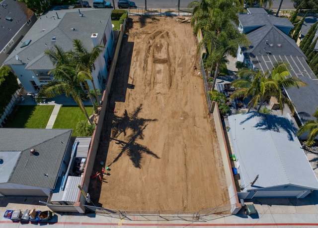 Property at 743 B Ave, Coronado, CA 92118