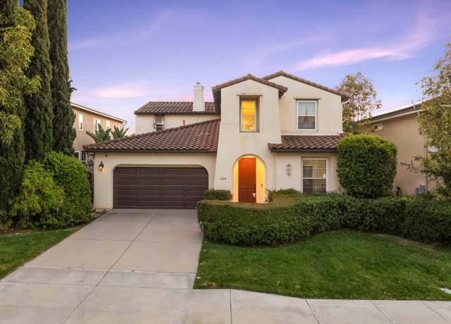 Property at 424 Plaza Calimar, Chula Vista, CA 91914, 6 beds, 4 baths
