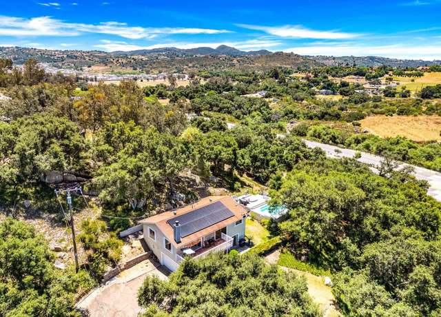 Property at 28517 Valley Center Rd, Valley Center, CA 92082, 4 beds, 3 baths