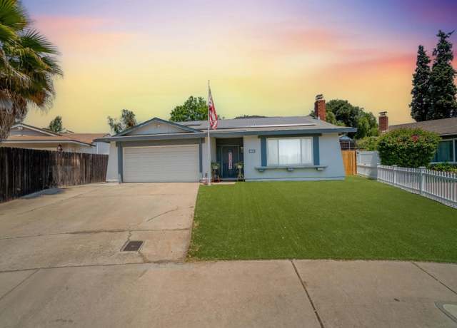 Property at 1763 Summer Place Dr, El Cajon, CA 92021, 3 beds, 2 baths
