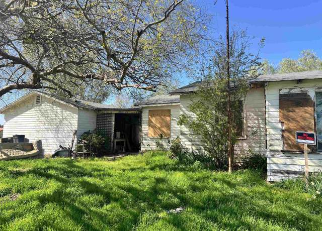 Property at 2235 Toub St, Ramona, CA 92065, 2 beds, 1 bath