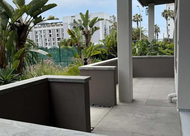 Property at 355 N Cleveland St #101, Oceanside, CA 92054, 2 beds, 2 baths