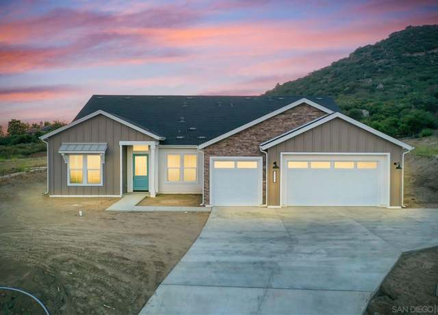 Property at 29568 Viking View Ln, Valley Center, CA 92082, 5 beds, 4.5 baths