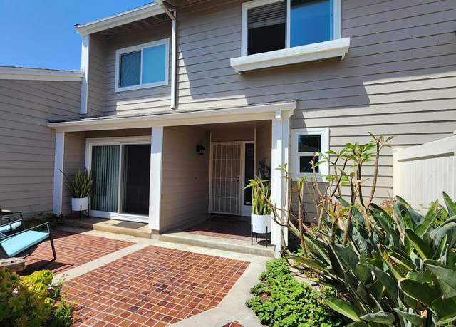 Property at 1014 Brewley Ln, Vista, CA 92081, 3 beds, 2.5 baths