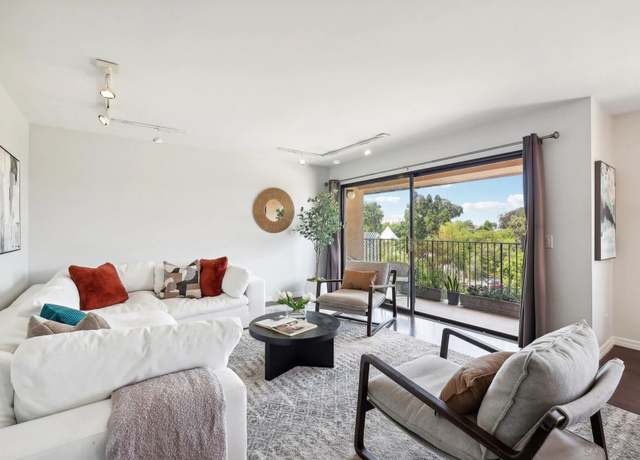 Property at 4253 5th Ave, San Diego, CA 92103, 2 beds, 2 baths