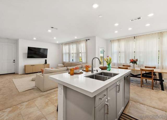 Property at 2277 Trevi Cir, Chula Vista, CA 91913, 4 beds, 3 baths