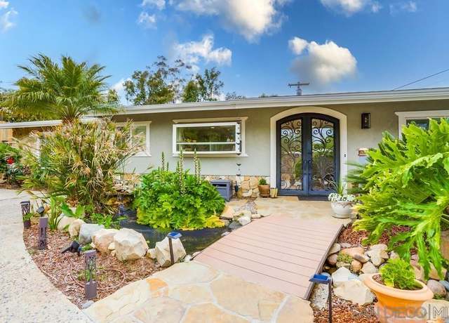 Property at 2293 Alta Vista Dr, Vista, CA 92084, 3 beds, 2.5 baths