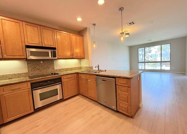 Property at 3857 Pell Pl #117, San Diego, CA 92130, 1 bed, 1 bath