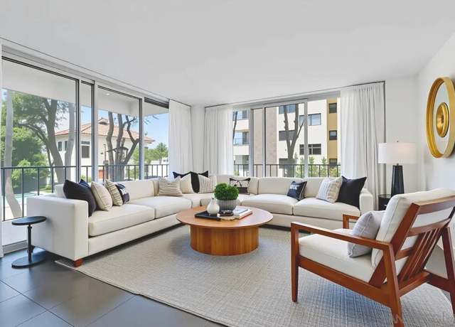 Property at 3635 7th Ave Unit 2D, San Diego, CA 92103, 2 beds, 2 baths