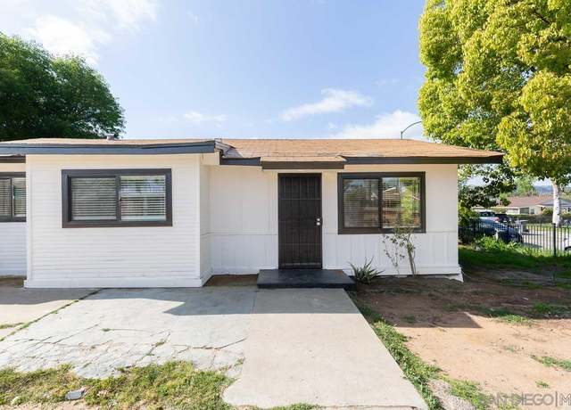 Property at 717 Park Pl, Escondido, CA 92025, 3 beds, 2 baths