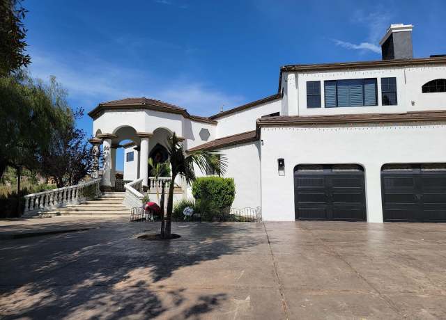 Property at 2715 Via Chinarros, Alpine, CA 91901, 7 beds, 6.5 baths