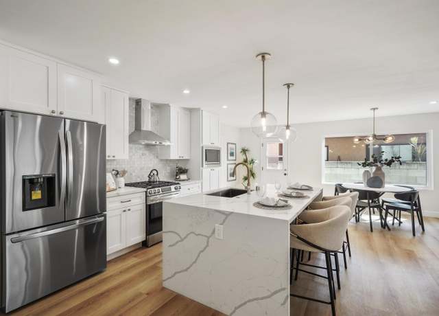 Property at 4402 Mount Herbert Ave, San Diego, CA 92117, 3 beds, 2 baths