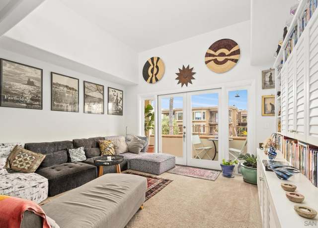 Property at 7560 Eads Ave #11, La Jolla, CA 92037, 3 beds, 2 baths