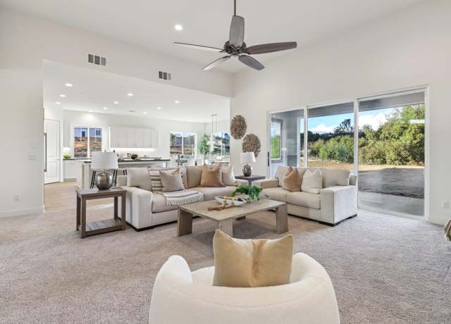 Property at 29532 Viking View Ln, Valley Center, CA 92082, 4 beds, 3.5 baths