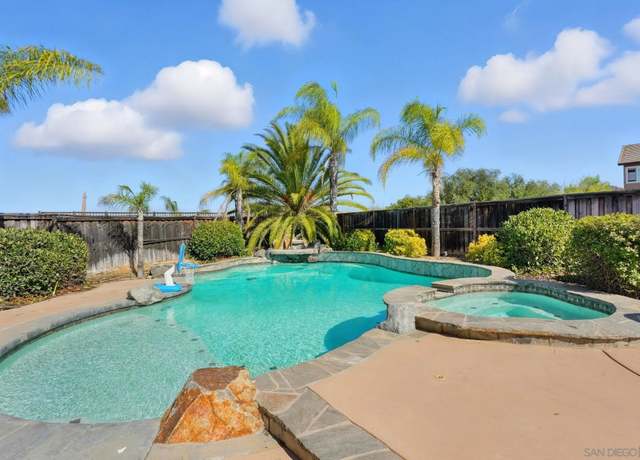 Property at 38200 Camarada Ln, Murrieta, CA 92563, 5 beds, 3 baths