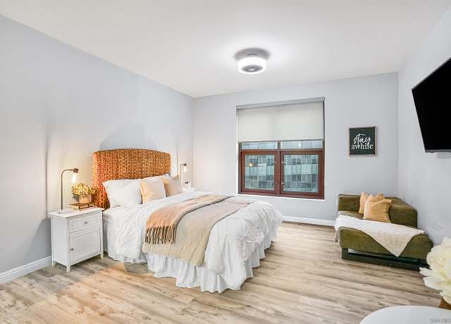 Property at 1150 J St #523, San Diego, CA 92101, 1 bath