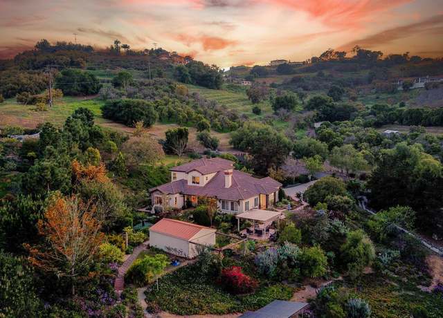 Property at 5034 Hill Ranch Dr, Fallbrook, CA 92028, 4 beds, 3.5 baths