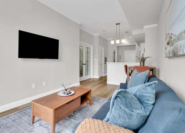 Property at 445 Island Ave #303, San Diego, CA 92101, 1 bed, 1 bath