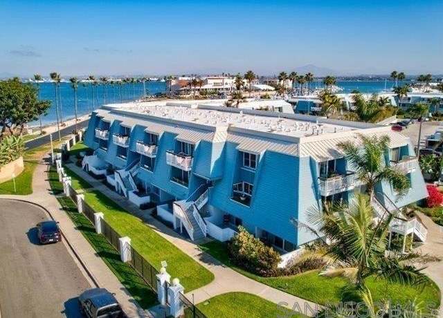 Property at 16 Montego Ct, Coronado, CA 92118, 2 beds, 2.5 baths